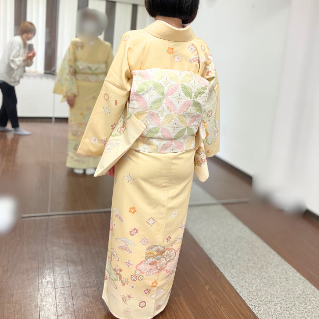博多で結婚式の訪問着の着付け